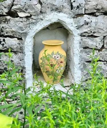 Villa70